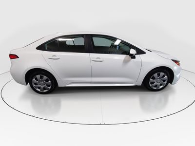 2024 Toyota Corolla — photo 8 view