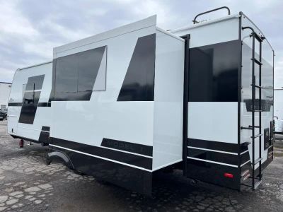 2026 Brinkley Model I - Photo 6