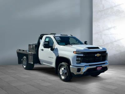 2024 Chevrolet Silverado 3500HD CC — photo 8 view