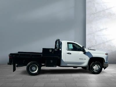 2024 Chevrolet Silverado 3500HD CC — photo 7 view