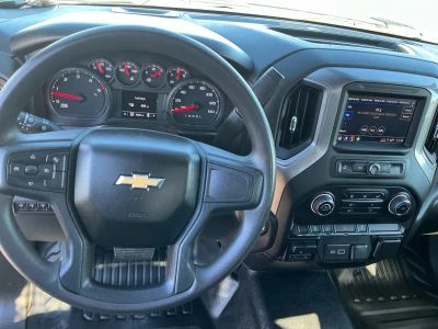 2024 Chevrolet Silverado 3500HD CC — photo 14 view