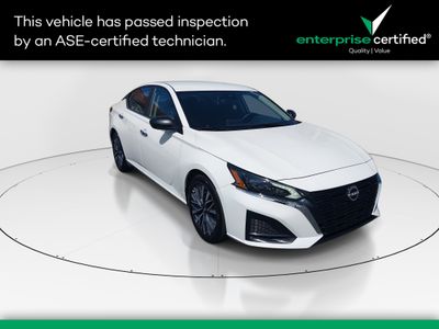 2025 Nissan Altima - Photo 1