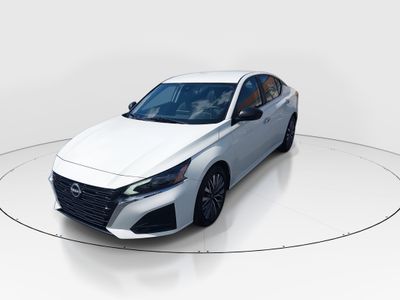 2025 Nissan Altima - Photo 3