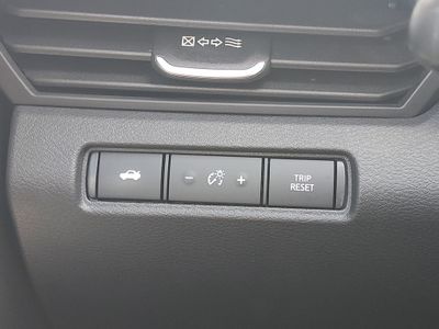 2025 Nissan Altima - Photo 13