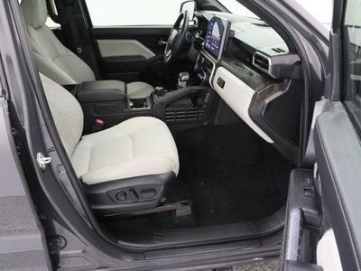 2025 Toyota Tacoma 4WD - Photo 41