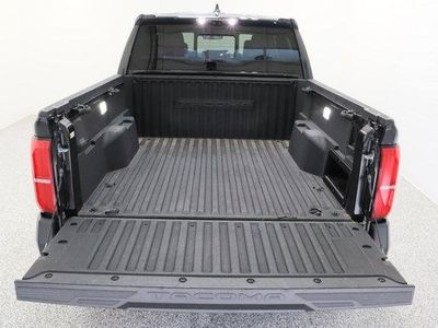2025 Toyota Tacoma 4WD - Photo 35