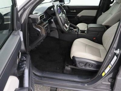 2025 Toyota Tacoma 4WD - Photo 14