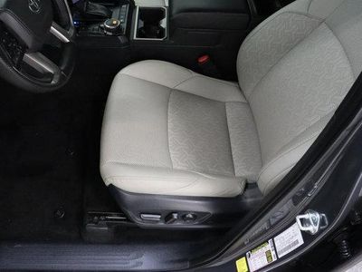 2025 Toyota Tacoma 4WD - Photo 15