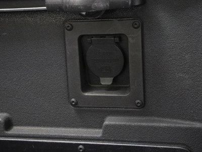 2025 Toyota Tacoma 4WD - Photo 36