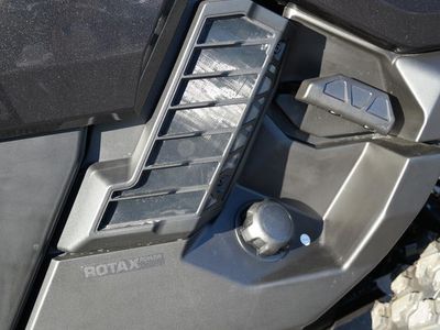 2026 Can-Am Defender MAX LONE STAR CAB HD11 - Photo 9