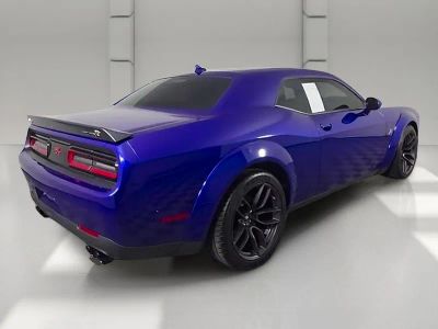 2022 Dodge Challenger — photo 37 view