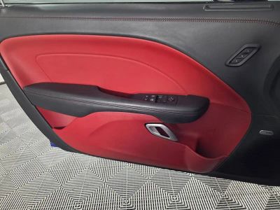 2022 Dodge Challenger — photo 18 view