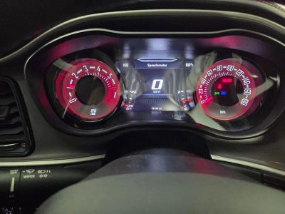 2022 Dodge Challenger — photo 13 view