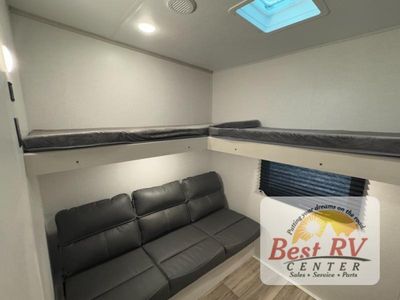 2025 Dutchmen RV Astoria - Photo 77