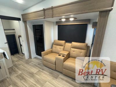 2025 Dutchmen RV Astoria - Photo 17