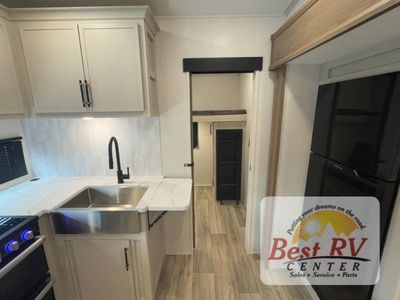 2025 Dutchmen RV Astoria - Photo 39