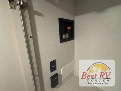 2025 Dutchmen RV Astoria - Photo 67