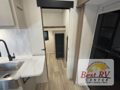 2025 Dutchmen RV Astoria - Photo 73