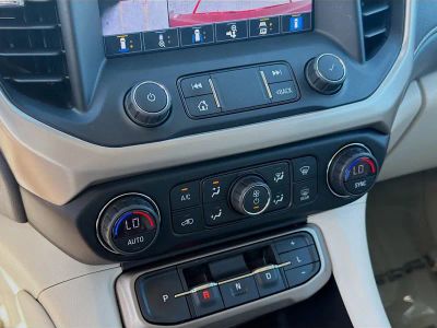 2022 GMC Acadia — photo 15 view