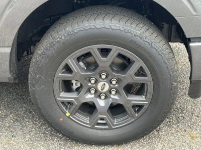 2026 Ford F-150 — photo 12 view