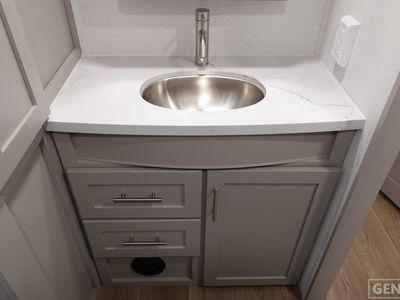 2026 Alliance RV Avenue All-Access - Photo 14