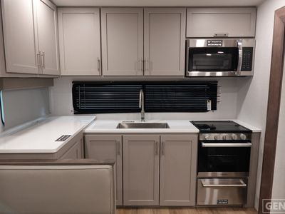 2026 Alliance RV Avenue All-Access - Photo 7