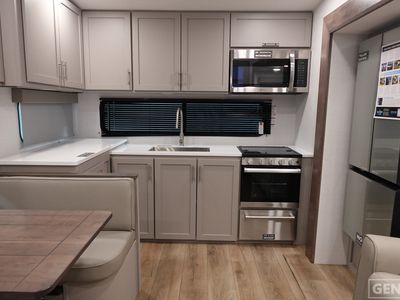 2026 Alliance RV Avenue All-Access - Photo 5