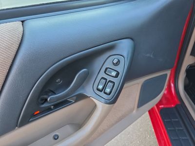 1994 Chevrolet Camaro — photo 11 view