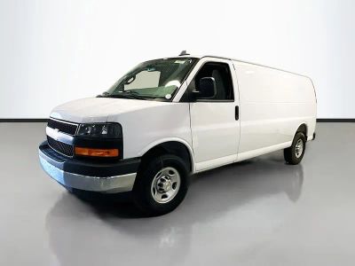 2025 Chevrolet Express Cargo — side profile view