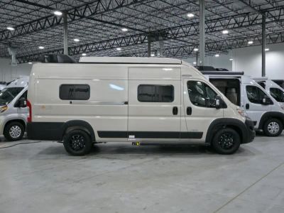 2026 Winnebago SOLIS - Photo 26