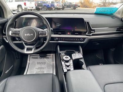 2025 Kia Sportage Hybrid — photo 12 view