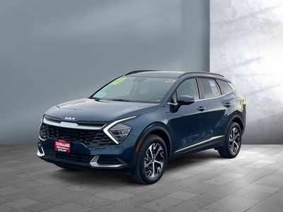2025 Kia Sportage Hybrid — front three-quarter view