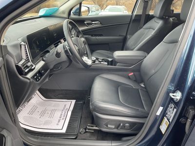 2025 Kia Sportage Hybrid — photo 9 view