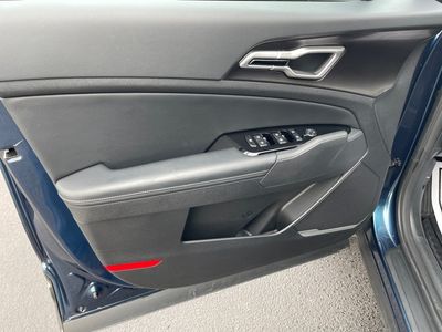 2025 Kia Sportage Hybrid — photo 20 view