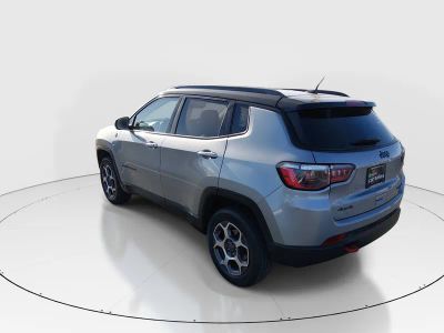 2022 Jeep Compass — detail view
