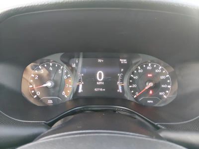2022 Jeep Compass — photo 14 view