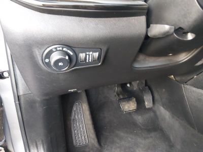 2022 Jeep Compass — photo 13 view