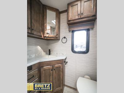 2026 Tiffin Motorhomes Allegro Bay - Photo 15