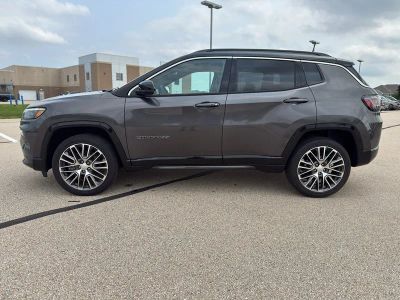2023 Jeep Compass — side profile view