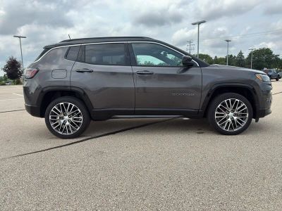 2023 Jeep Compass — detail view