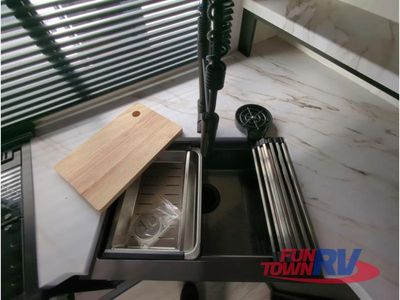 2025 Forest River RV Vengeance Rogue SUT - Photo 27