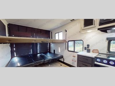 2025 Forest River RV Vengeance Rogue SUT - Photo 52