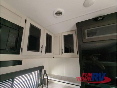 2025 Forest River RV Vengeance Rogue SUT - Photo 33