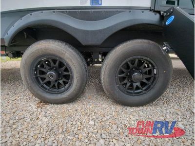 2025 Forest River RV Vengeance Rogue SUT - Photo 21