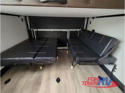 2025 Forest River RV Vengeance Rogue SUT - Photo 34