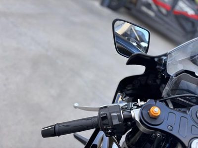 2025 Yamaha YZF-R7 - Photo 9
