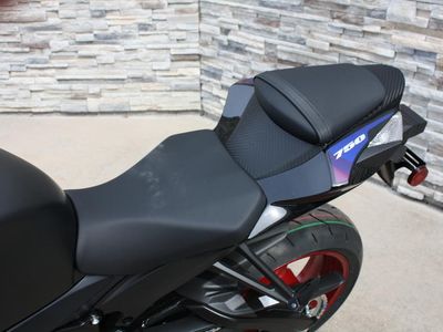 2026 Suzuki GSX-R750 - Photo 9