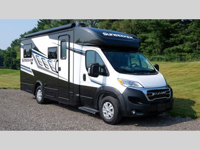 2026 Forest River RV Sunseeker — photo 8 view