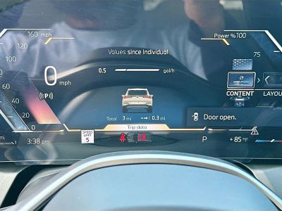 2026 BMW X3 — photo 9 view