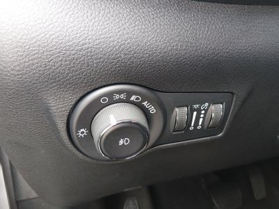 2024 Jeep Compass - Photo 13